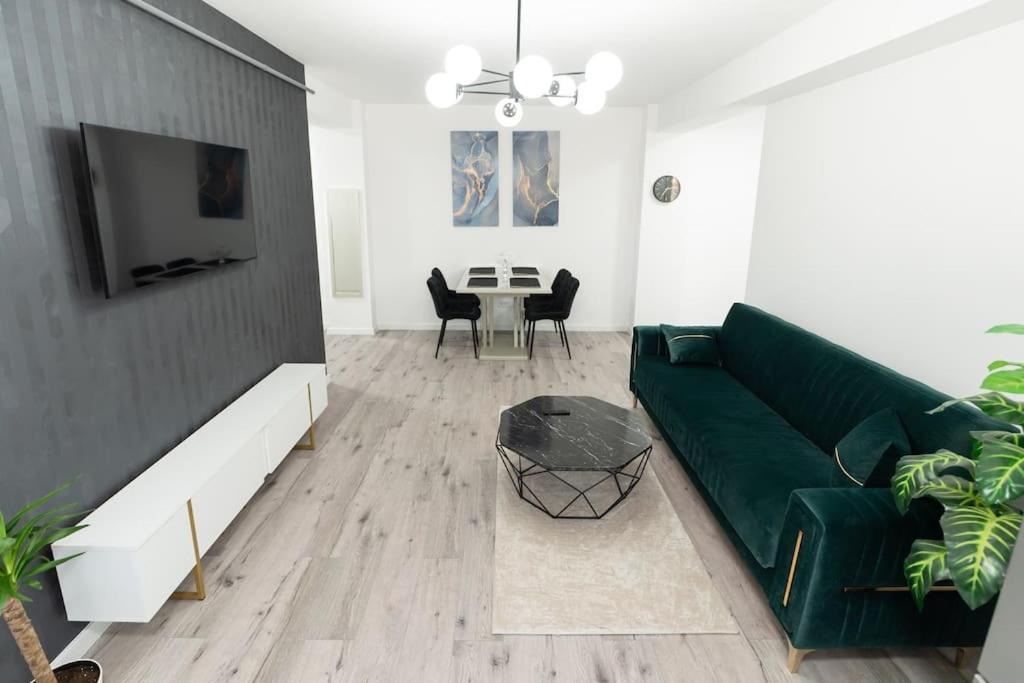 Apartament Markos Suceava Exteriör bild